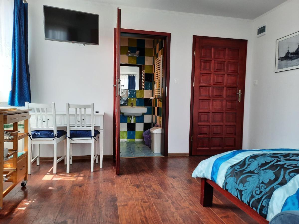 Pokoje Goscinne Neptunia Rusinowo  Exterior foto